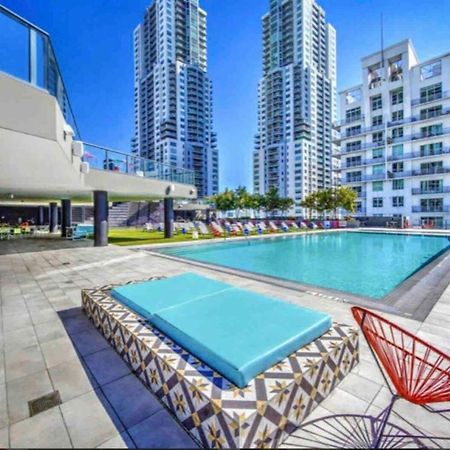 Beautiful Downtown Ocean View. Lägenhet Miami Exteriör bild